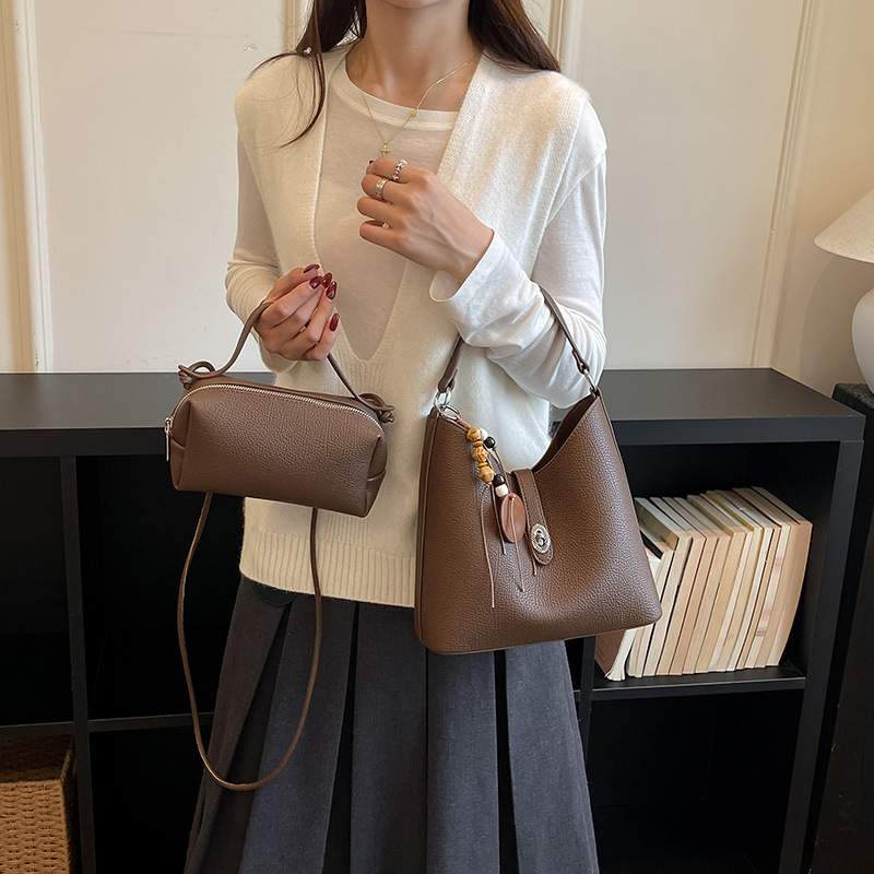 Винтажные сумки-ведёрки из ком – обзор и цена Women'S Bags Handbags
